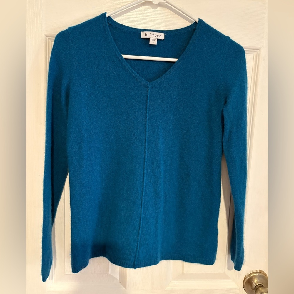 Belford Women's Teal V-Neck Sweater